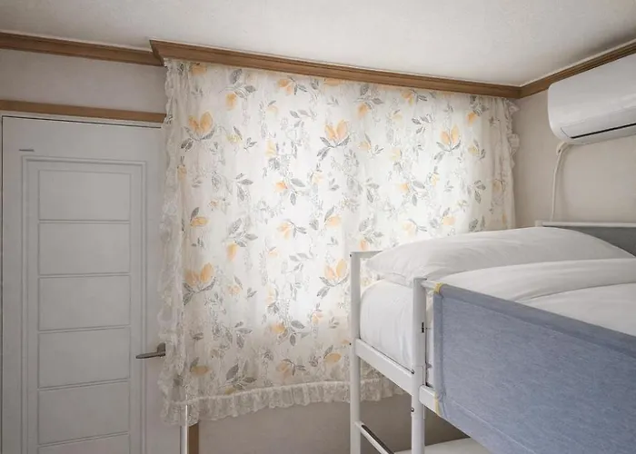 Apartamento Joyㅡgroups & Families Up To 17ㅡ6br Whole Houseㅡwalk To Gyeongbokgung *