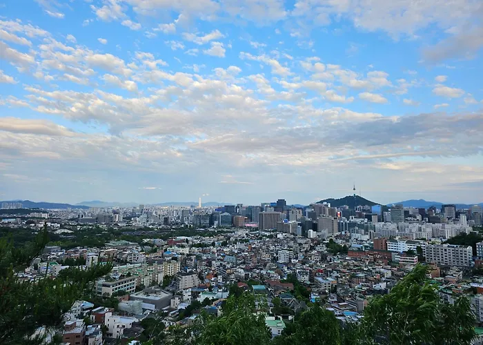 Joyㅡgroups & Families Up To 17ㅡ6br Whole Houseㅡwalk To Gyeongbokgung Apartamento *