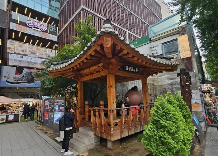 Joyㅡgroups & Families Up To 17ㅡ6br Whole Houseㅡwalk To Gyeongbokgung Apartamento *