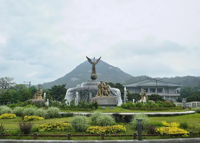 Apartamento Joyㅡgroups & Families Up To 17ㅡ6br Whole Houseㅡwalk To Gyeongbokgung