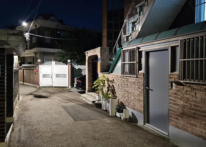 Joyㅡgroups & Families Up To 17ㅡ6br Whole Houseㅡwalk To Gyeongbokgung * Seúl