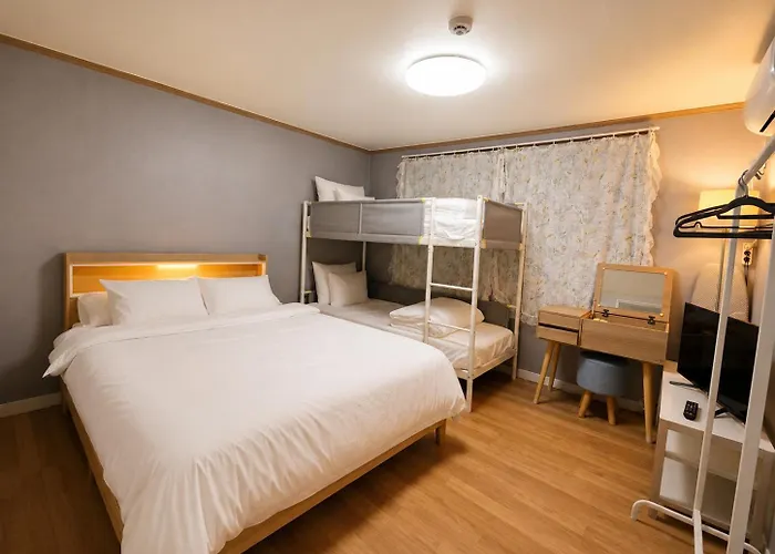 Joyㅡgroups & Families Up To 17ㅡ6br Whole Houseㅡwalk To Gyeongbokgung Apartamento *