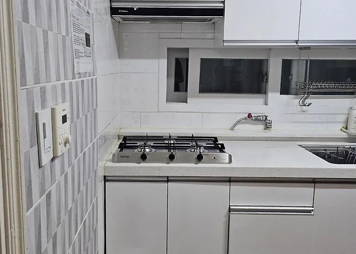 Joy - Groups & Families Up To 16 - 6br Private House - Walk To Gyeongbokgung